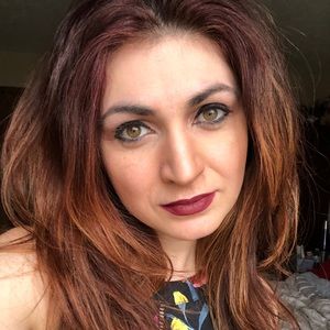 Meet your Posher, Gina